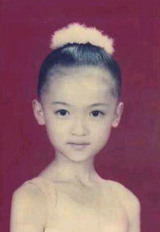 组图:《延禧攻略》主演童年照曝光 秦岚美吴谨言萌变化最大是他_高清