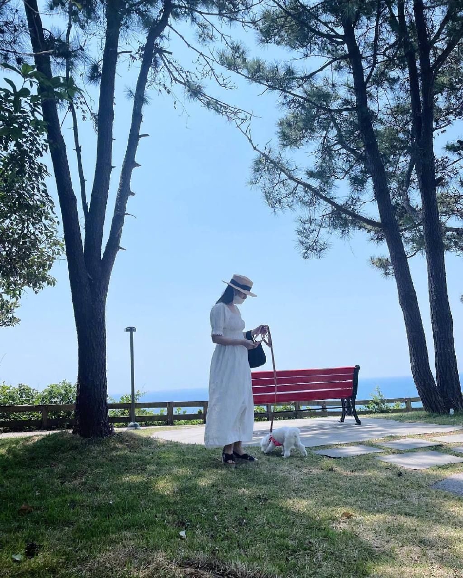 組圖：孫藝珍晒照小腹微隆引懷孕猜測 經紀公司否認稱不是事實