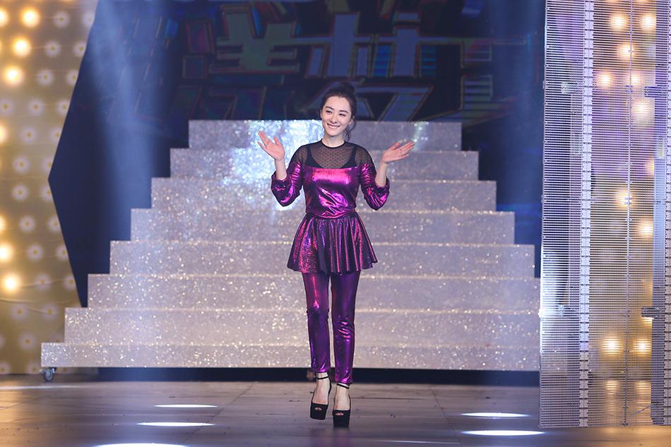 何洁变民国少女