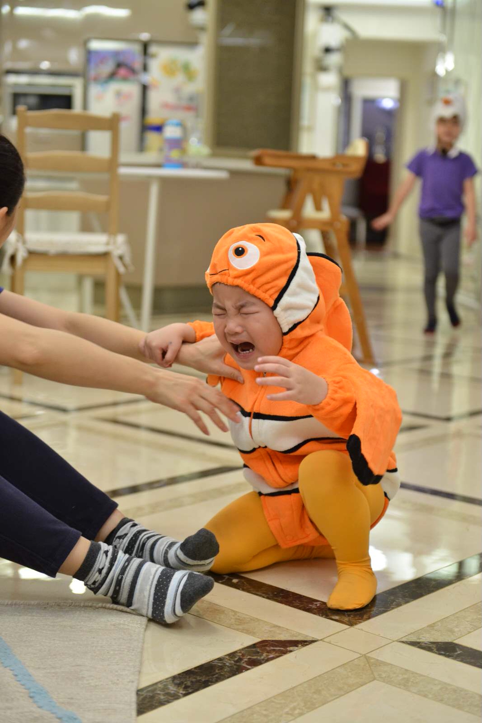 《妈超》最萌cos秀 安吉超甜小鱼儿大哭都萌炸