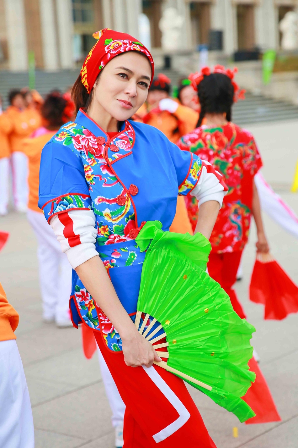 组图:关之琳变身"东北翠花" 秀港式东北腔_高清图集_新浪网