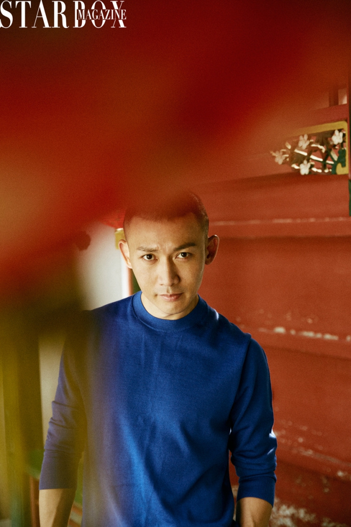 组图:聂远最新大片释出尽显摩登风范 身着潮装与复古场景巧妙碰撞