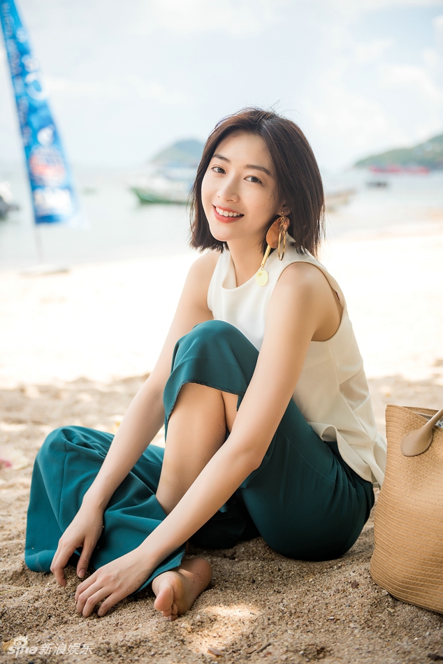 组图温雅曝光泰国潜水胜地写真清新大气被赞像美人鱼