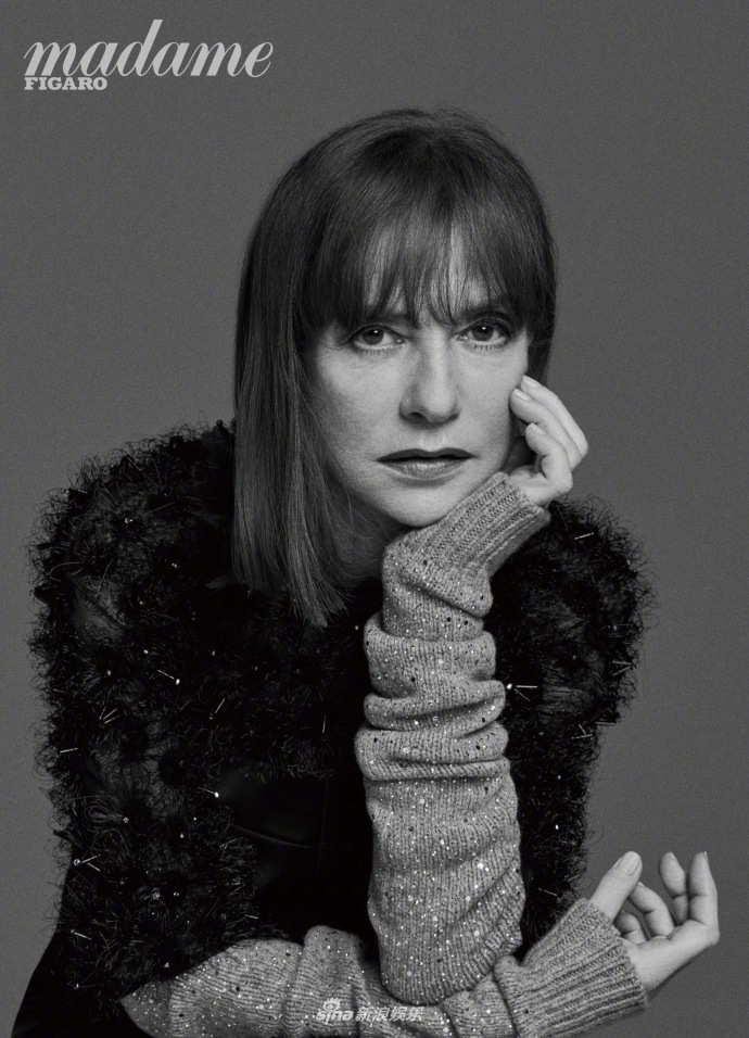 组图:伊莎贝尔·于佩尔登时尚杂志 黑白照尽显忧郁_高清图集_新浪网
