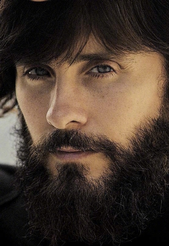 组图:杰瑞德·莱托登时尚封面 深邃眼神魅惑无边_高清图集_新浪网