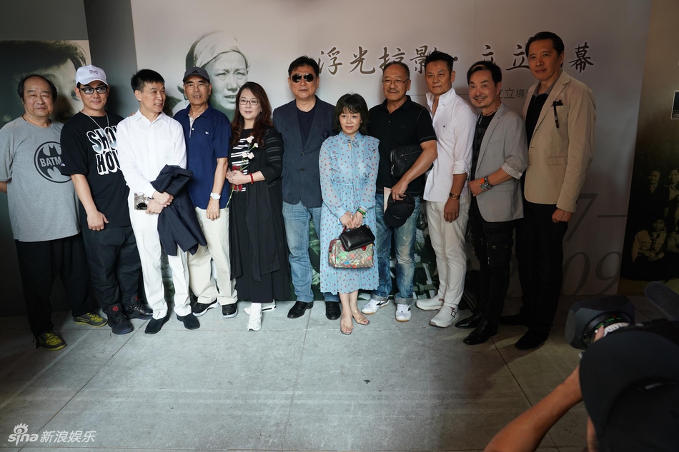 欧阳龙,赵永馨,李天柱,傅雷,杨怀民等人出席已故导演刘立立回顾展