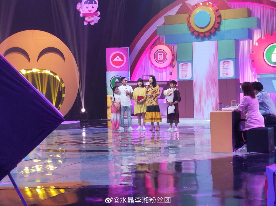 点击图片看原样大小图片
