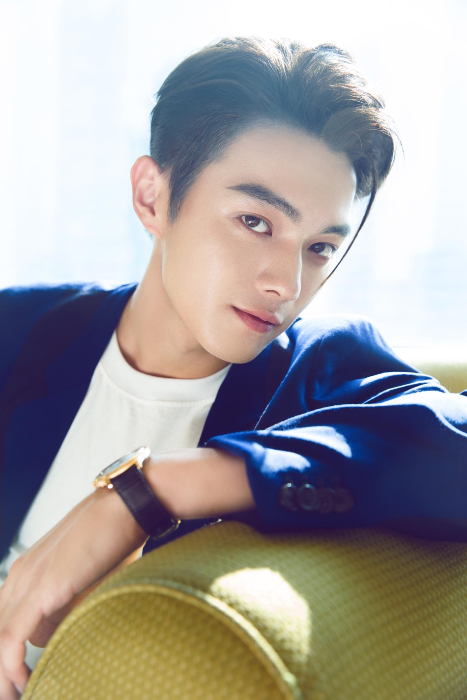 组图:许凯雨戏拍摄全过程曝光 被六人围堵暴打几次摔进泥坑