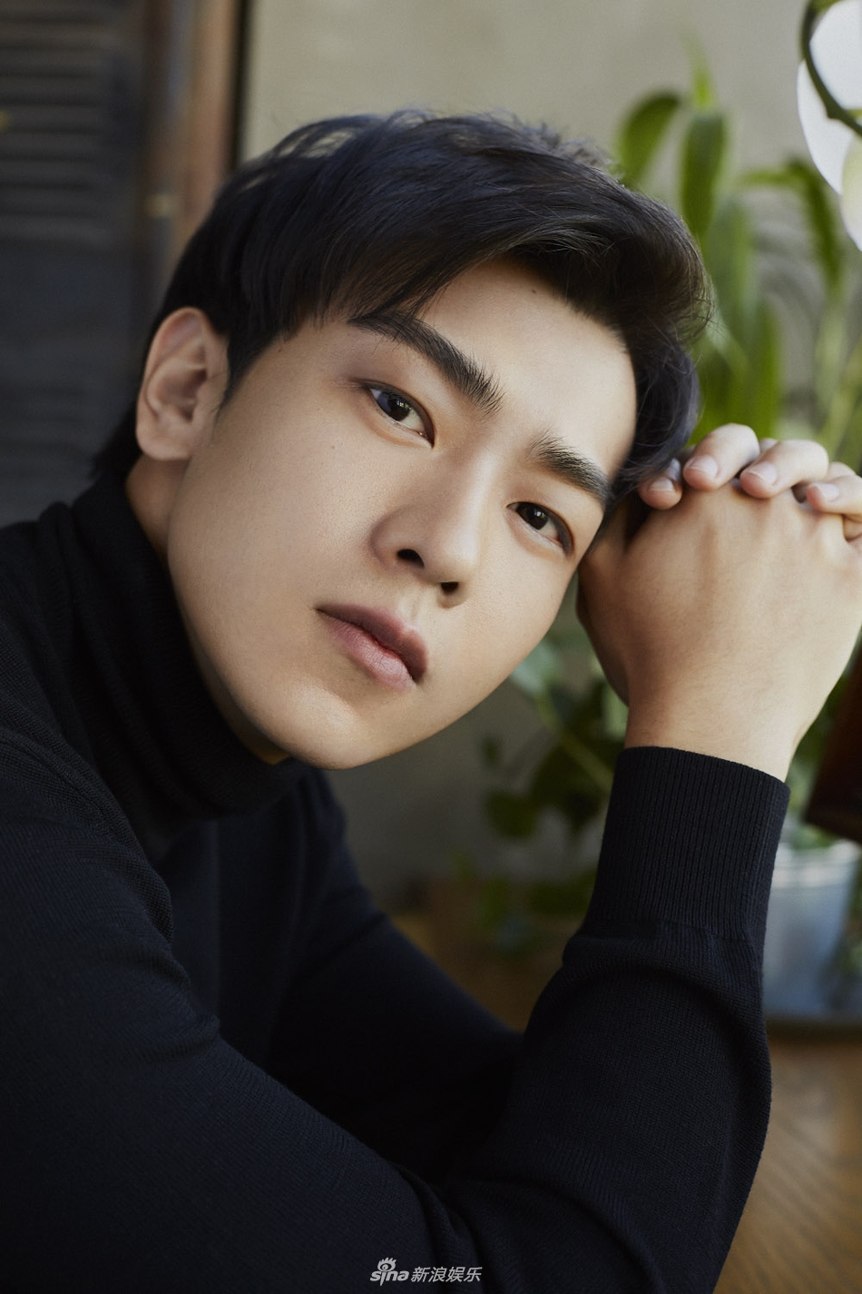 组图:于翔曝最新写真 温暖纯粹回归演员本真