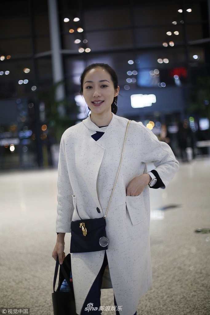 韩雪马尾辫活力十足笑容暖心