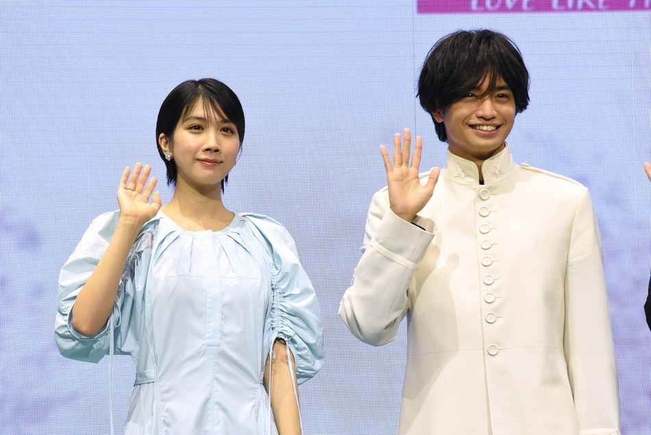 组图:《我的樱花恋人》宣传活动 中岛健人松本穗香出席_高清图集_新浪