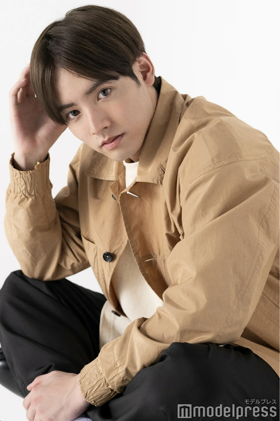 组图:赤楚卫二接受采访 谈《妖怪大战争》拍摄感想