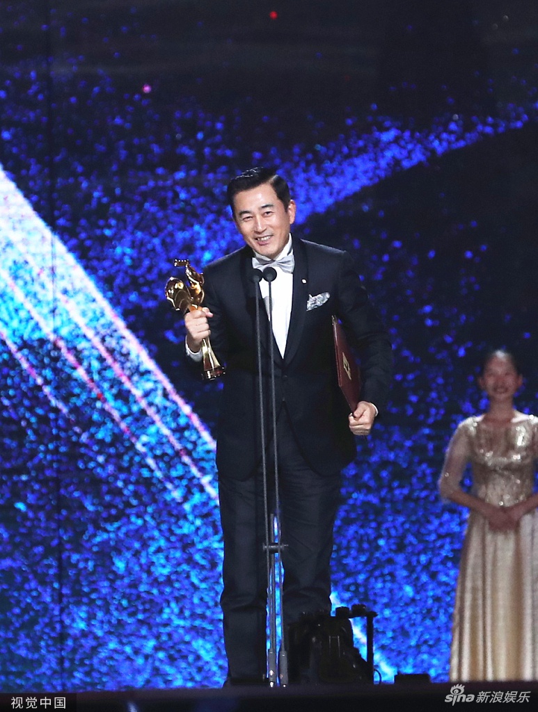 详讯:王志飞凭《古田军号》获金鸡奖最佳男配角