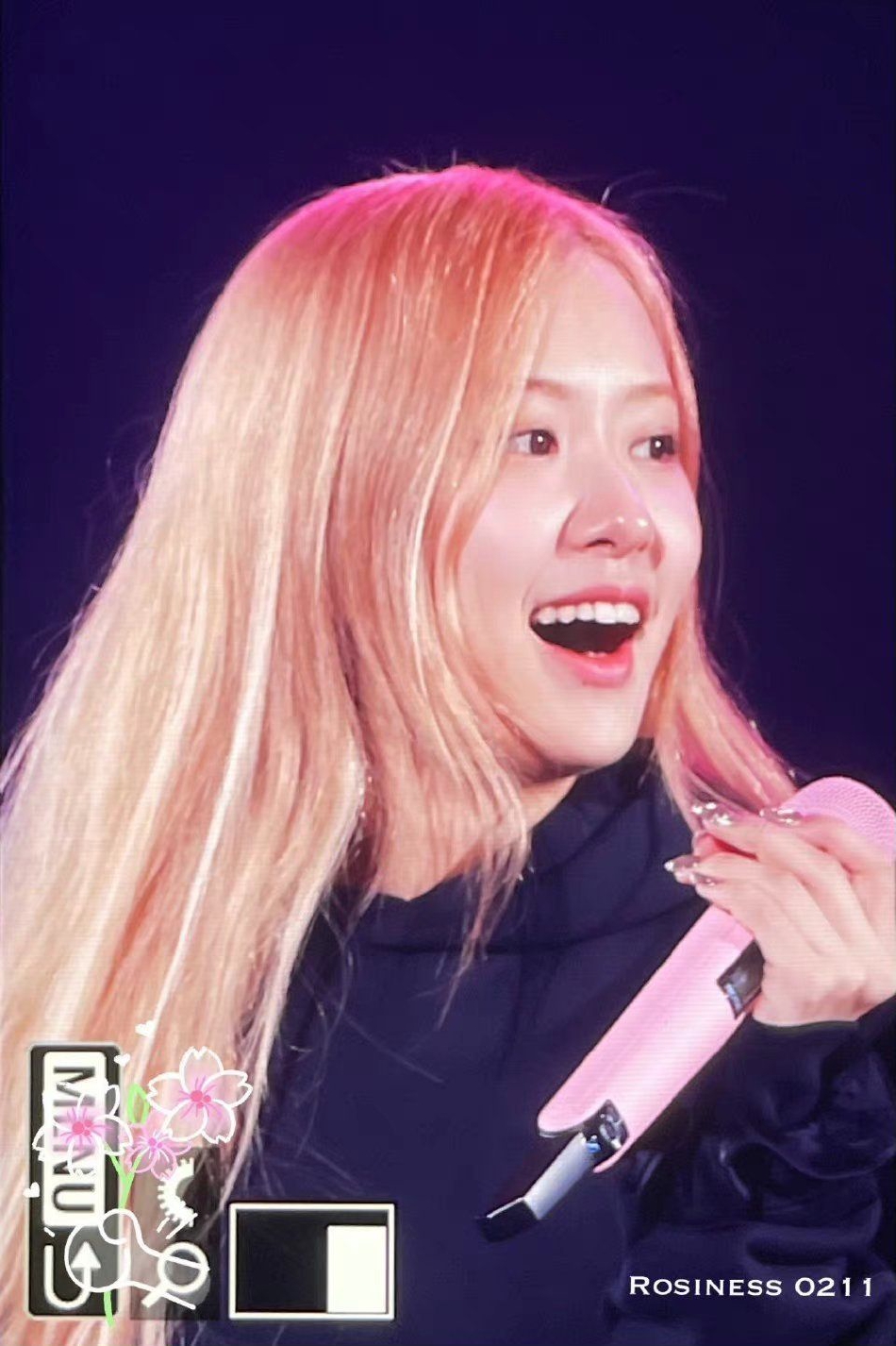 组图：BLACKPINK演唱会彩排图曝光 四闺女休闲服亮相活力满满