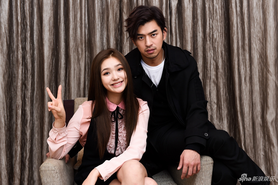 组图新浪娱乐对话假如王子睡着了陈柏霖林允