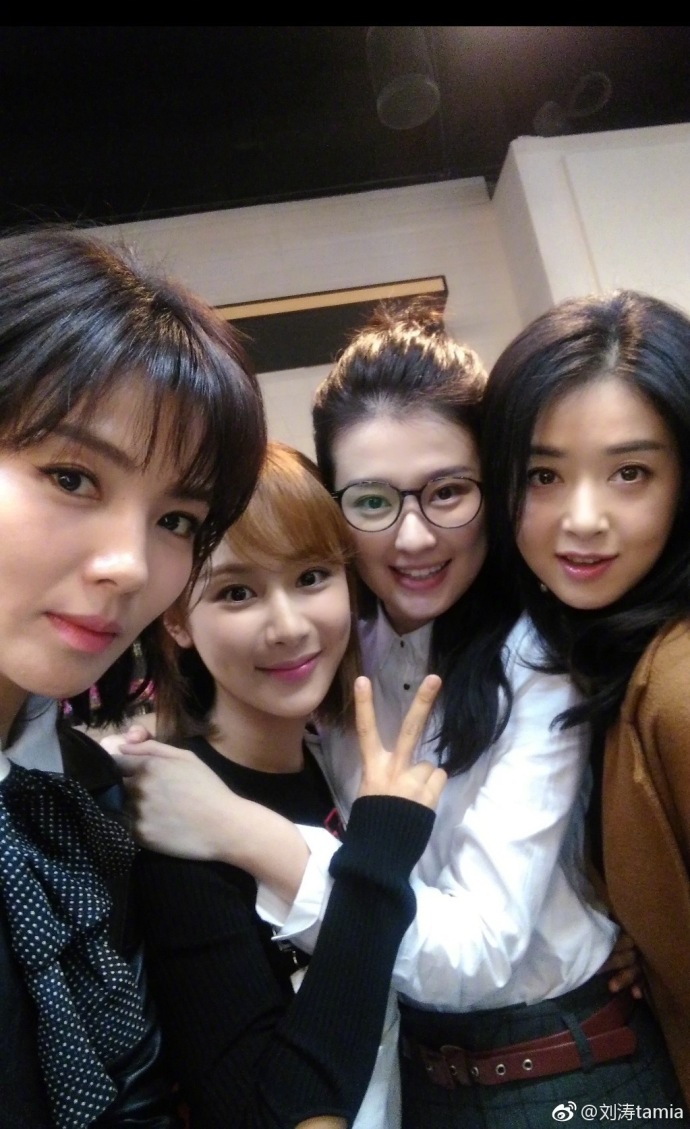 组图:欢乐颂四美晒合照 刘涛喊话王子文"你去哪了?"_高清图集_新浪网