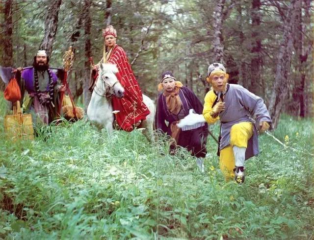 组图:老版《西游记》剧照曝光 一帧一画皆是经典