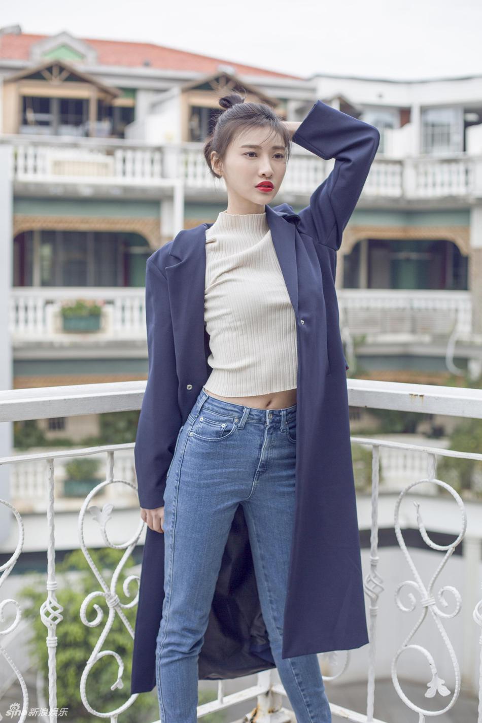 白柳汐表情冷峻