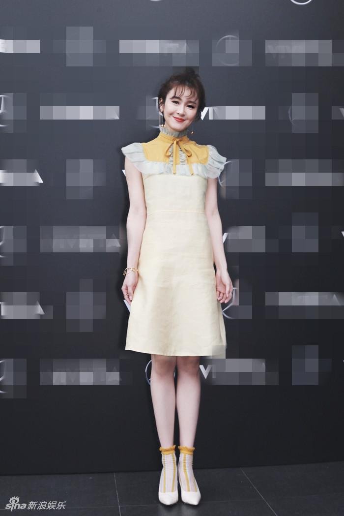 新浪娱乐讯 3月30日下午,知名演员林伊婷现身中国国际时装周,作为