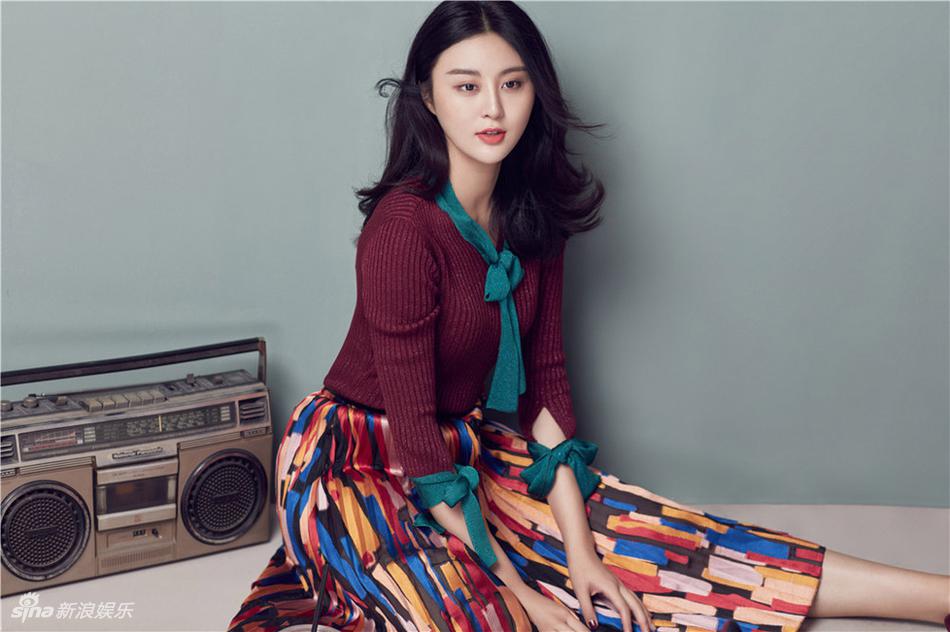 近日,人气演员甘露的最新时尚大片在网络曝光.