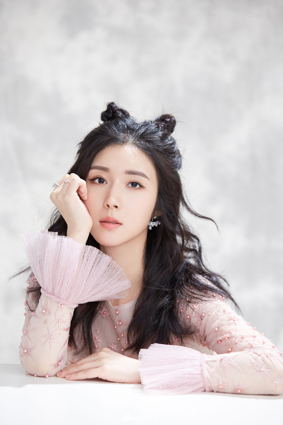 组图:方安娜最新时尚大片 仙女风look娇俏动人_高清图集_新浪网