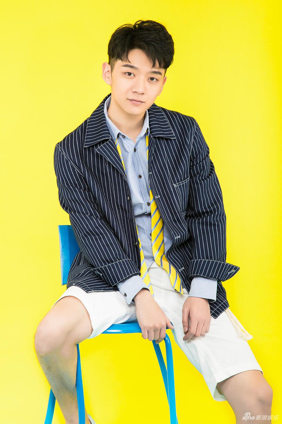 徐子力春日写真大片曝光 侧颜酥炸