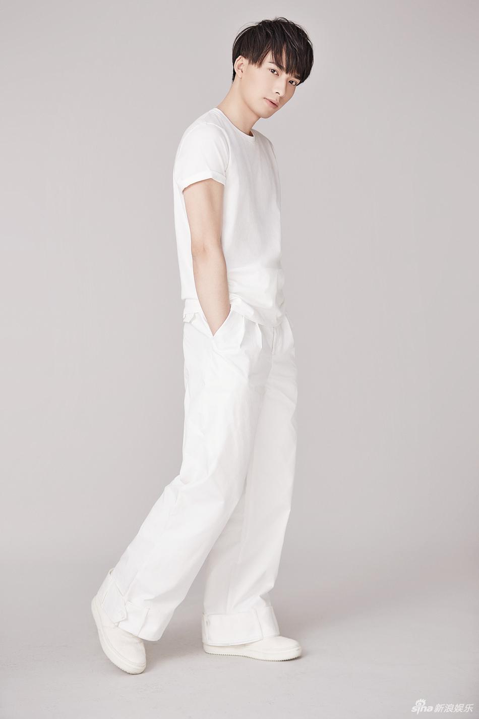 花美男石津彦简约写真曝光