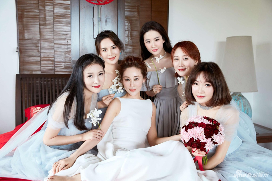 周扬大婚刘亦菲领衔伴娘团惊艳