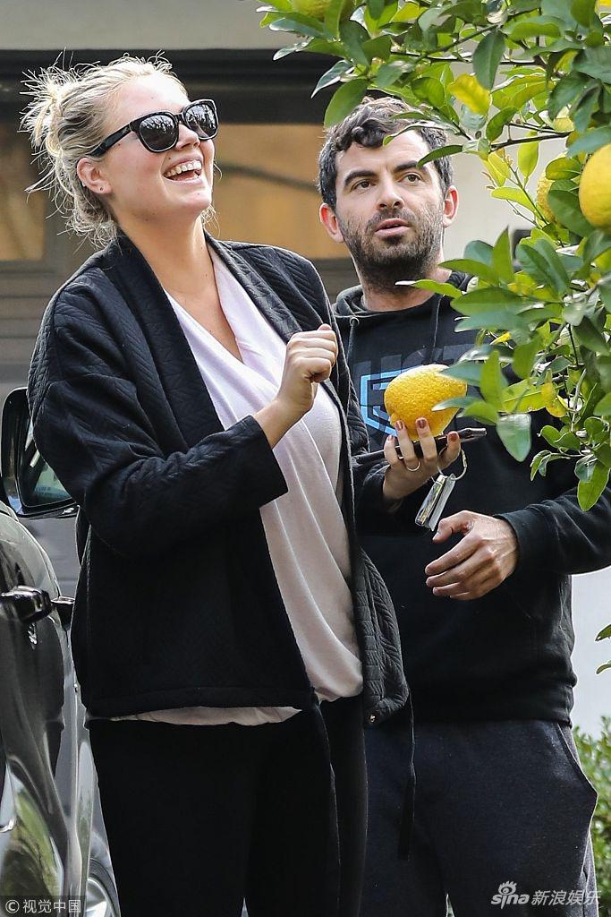 1 / 5 新浪娱乐讯 当地时间2019年1月11日,洛杉矶,凯特·阿普顿(kate