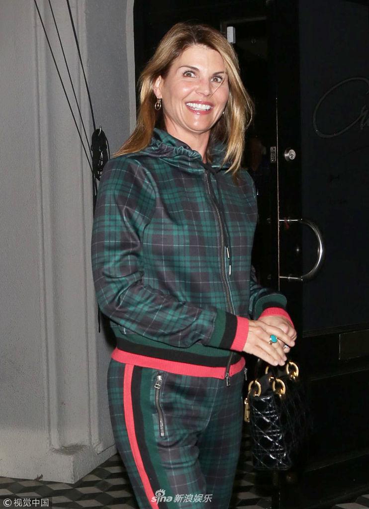 娱乐讯  当地时间2018年11月20日,美国洛杉矶,女星洛莉·路格林(lori