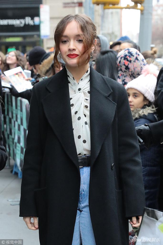 当地时间2018年12月12日,美国纽约,奥利维亚·库克(olivia cooke)现身