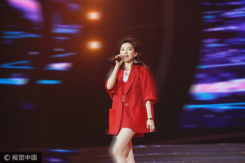 10:03:28 2 / 4 新浪娱乐讯 2017年8月17日讯,山东济南,《中国好声音