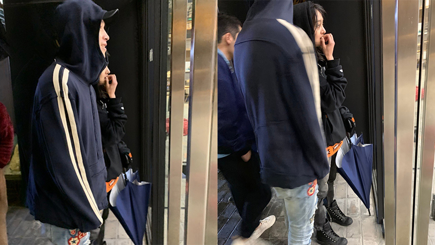 网友偶遇郑爽张恒雨夜撑伞约会 并透露小情侣聊天内容