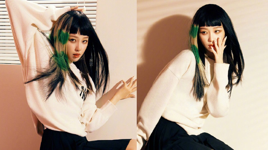 虞书欣绿色爱心挑染造型 美式甜酷穿搭演绎鬼马少女