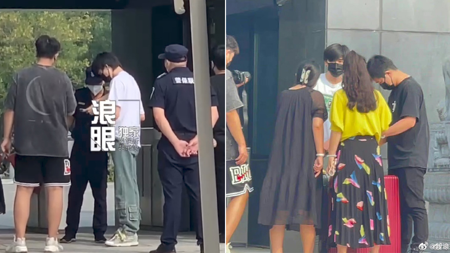 宋亚轩现身中戏新生报到 白T恤穿搭配合防疫认真乖巧