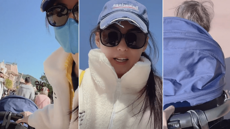 张柏芝推儿童车逛游乐场 小王子朝着镜头手舞足蹈