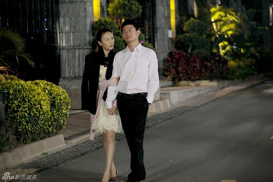 剧中,李小曼与"经济适用男"舒一乐,艾语与"宝马