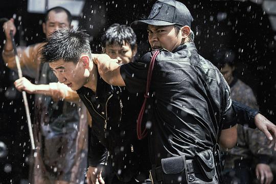 幕后花絮近日任达华出席名表发布时笑言,早前在泰国拍电影《杀破狼ii