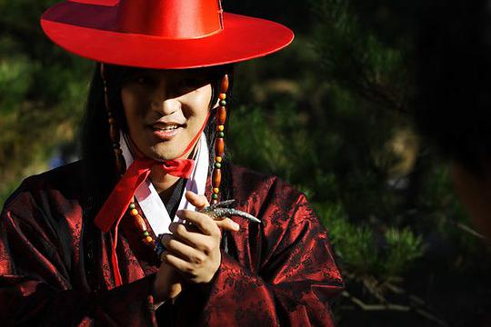 海报剧照剧情:景宗末期,老论与少论的党羽之争已经到了不可收拾的地步