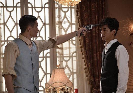 海报剧照剧情:电视剧《大世界》从"奇情","大义"出发,从一个"情"字