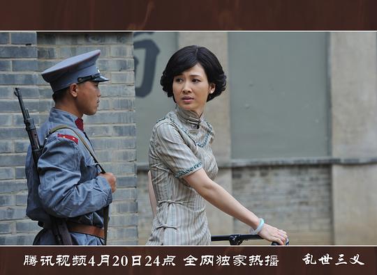 幕后花絮李丽虹和张晞临虽然首次演夫妻档,但合作起来很默契,平时对戏