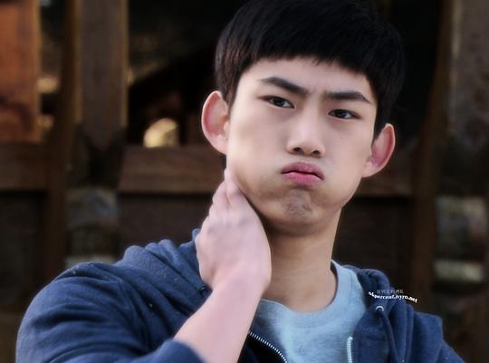 获得奖项更多人气类2012 韩国广告网站tv cf排行榜玉泽演第三名(获奖)