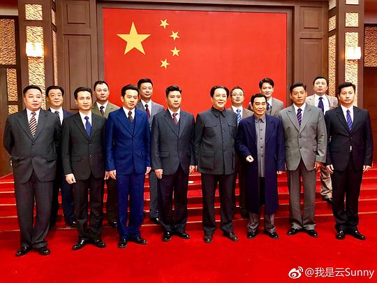 海报剧照剧情:《外交风云》这是一部原创题材剧,主要是讲述了关于我国