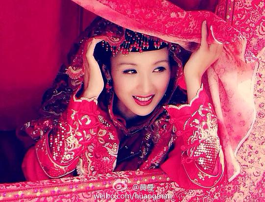 海报剧照剧情:白雨禾是白家富养的女儿,生性率真善良.