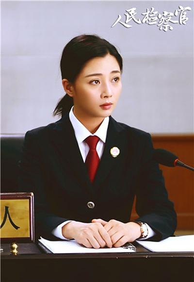 分院反贪局副局长方大庆,公诉处处长夏静茹等人面对复杂而棘手的案件