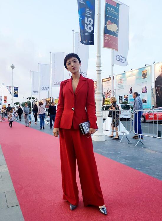 何日君再来郭月亮相圣塞巴斯蒂安电影节