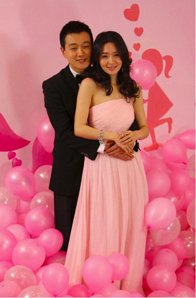 虽然戏中卢卓婕帮了佟大为不少忙,她表示自己还是从前辈身上学到了不