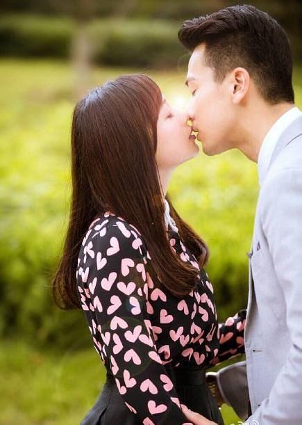 戴流苏耳环的少女资料页_娱乐资料库_新浪娱乐_新浪网