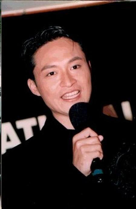 1990年凭《雪珂》中罗至刚第二次入围台湾电视金钟奖最佳男主角提名