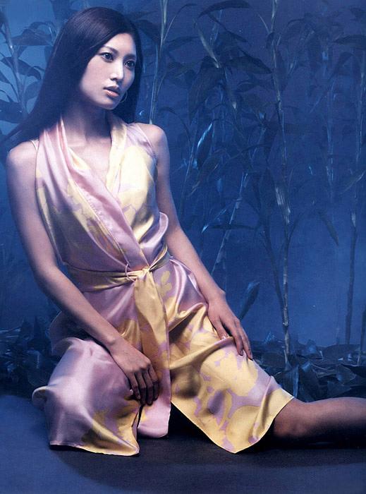 周嘉玲资料页_娱乐资料库_新浪娱乐_新浪网